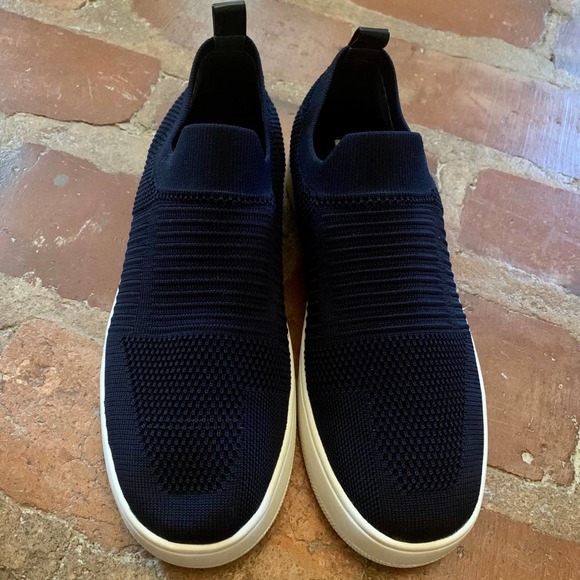 Mens Steve Madden Beale Navy Slip On Loafer MENS SIZE 9.5M